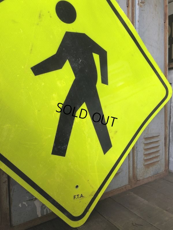 画像4: Vintage Road Sign CROSS WALK (T637)