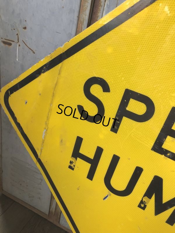 画像3: Vintage Road Sign SPEED HUMP (T649)