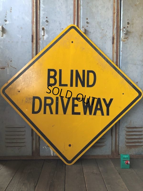 画像1: Vintage Road Sign BLIND DRIVEWAY (T627)