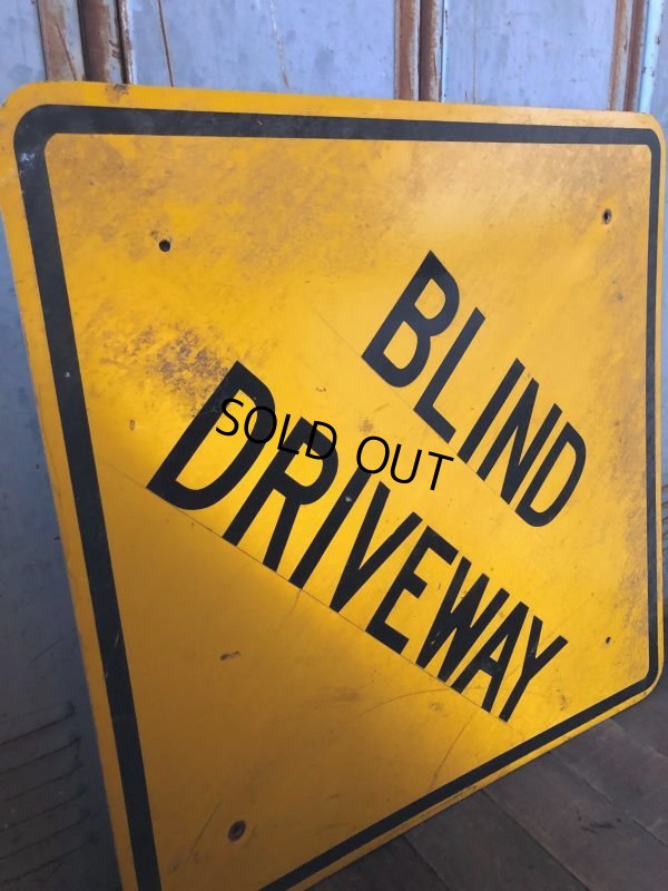 画像4: Vintage Road Sign BLIND DRIVEWAY (T627)