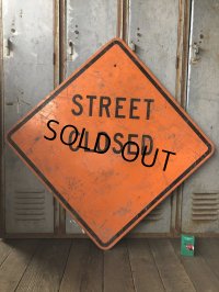 Vintage Road Sign STREET CLOSED (T645)
