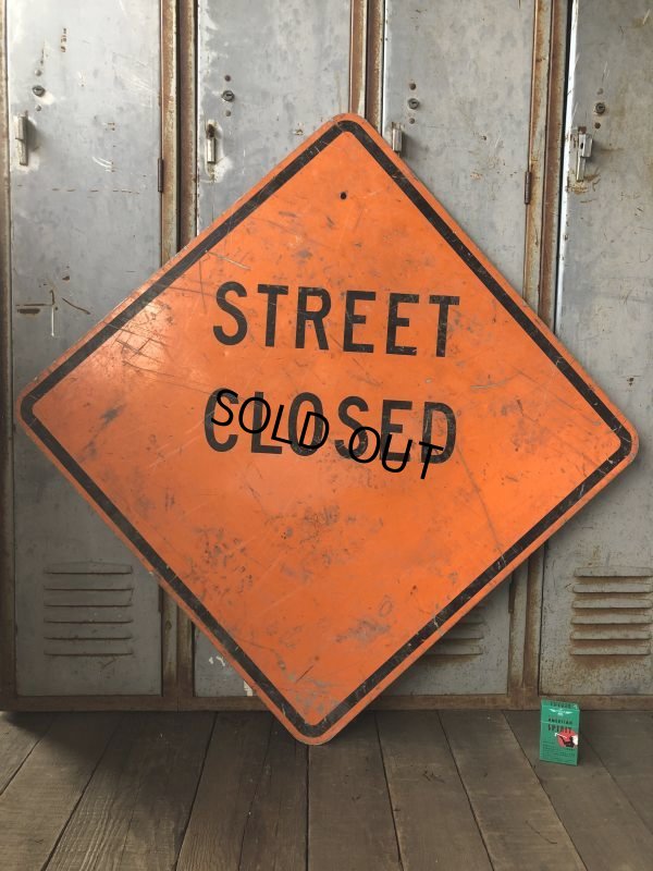 画像1: Vintage Road Sign STREET CLOSED (T645)