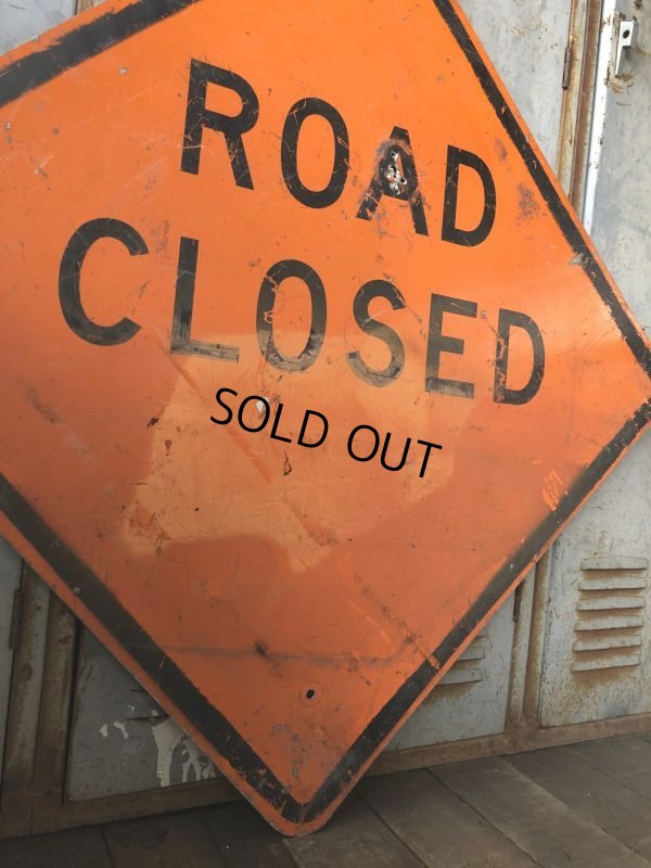 画像4: Vintage Road Sign ROAD CLOSED (T646)