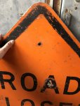 画像2: Vintage Road Sign ROAD CLOSED (T646) (2)