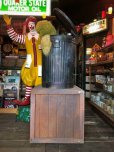 画像2: Vintage Sesame Street Oscar the Grouch FAO SCHWARZ Store Display (T731) (2)