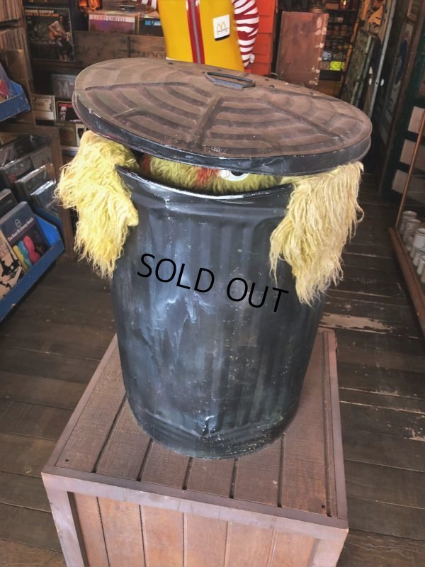 画像5: Vintage Sesame Street Oscar the Grouch FAO SCHWARZ Store Display (T731)