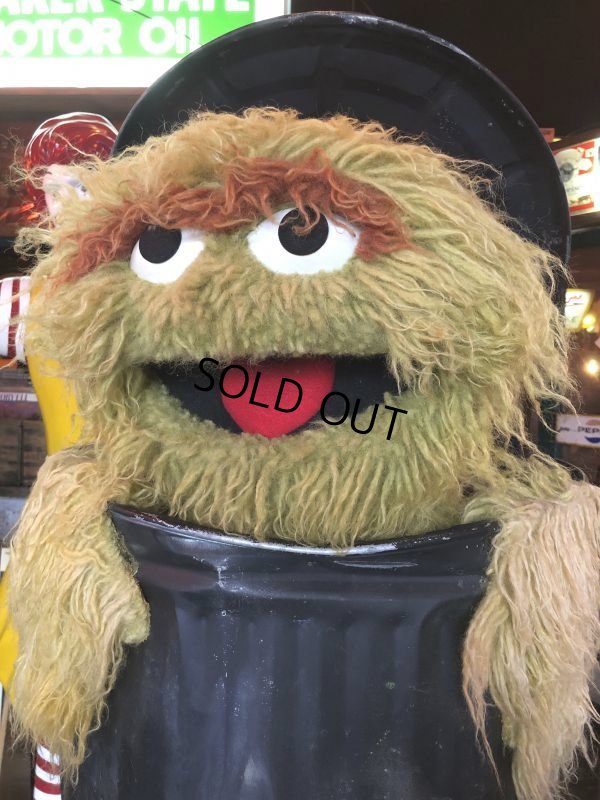画像7: Vintage Sesame Street Oscar the Grouch FAO SCHWARZ Store Display (T731)