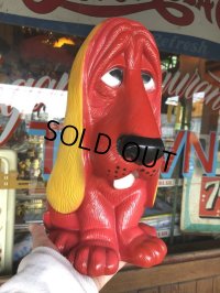 70s Vintage NY Vinyl Plastic Dog Bank Basset hound Red (T779) 