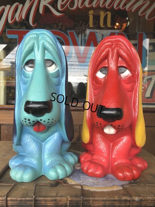 画像9: 70s Vintage NY Vinyl Plastic Dog Bank Basset hound Red (T779) 