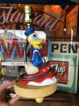 画像2: 【SALE】 Vintage Lamp  Disney Donald Duck (T795) (2)