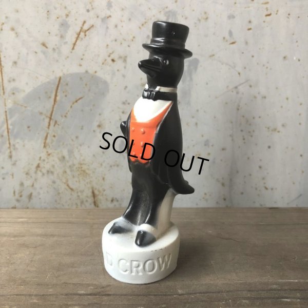 画像2: Vintage Old Crow Whiskey Vinyl Figure (T798)