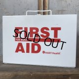 Vintage #25 BULK First Aid Kit Mettal Box Cabinet (Ｔ808）