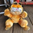 画像1: Vintage Dakin Garfield Plush Doll (T899) (1)