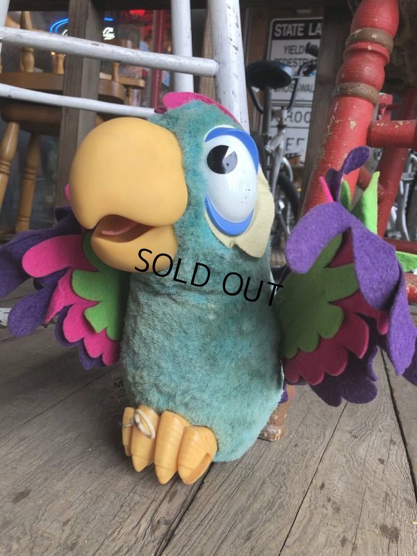 画像9: Vintage 1962 Mattel Pull String Talking Crackers the Parrot (T900)