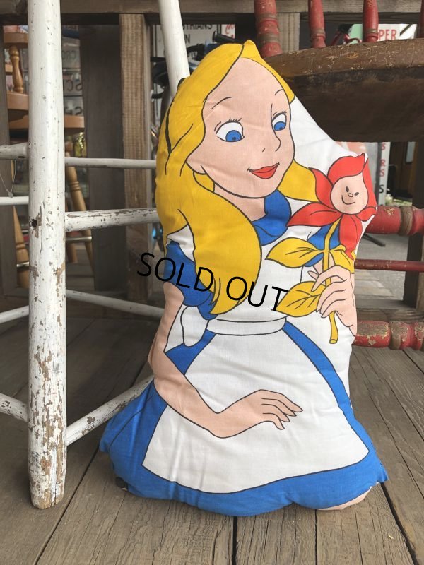 画像1: 70s Vintage Disney Alice Pillow Doll (Ｔ917)