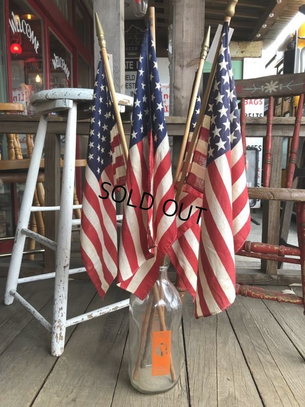 画像1: Vintage 50 Star Americacn Flag wooden pole (T913) 　