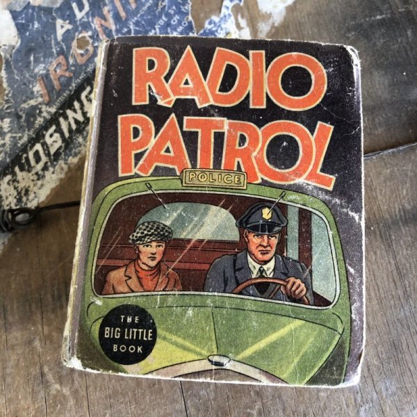 画像1: 30s Vintage Book Radio Patrol (B007) 