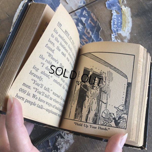 画像5: 30s Vintage Book MEN of THE MOUNTED (B010) 