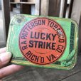 画像1: Vintage Lucky Strike Cigarette Tabacco Tin Can (B059) (1)