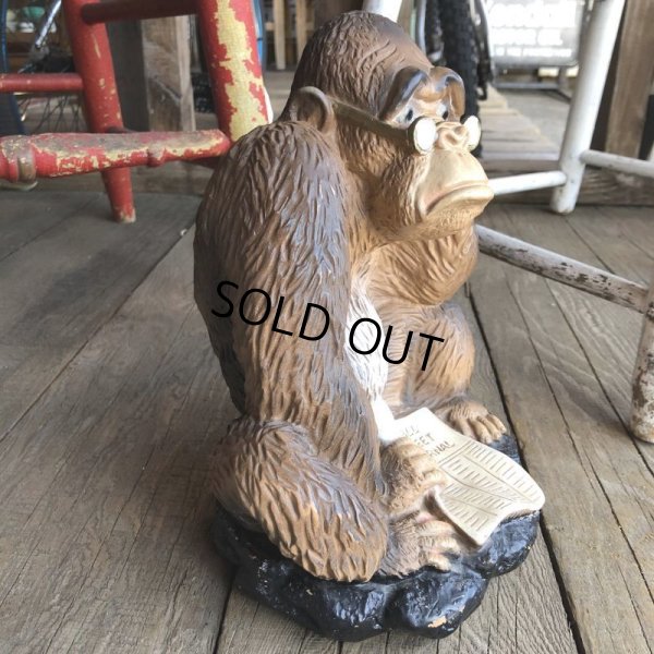 画像4: 60s Vintage Wall Street Journal Gorilla Statue (B056)
