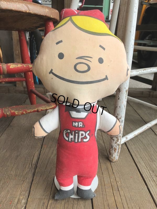 画像1: Vintage MR.CHIPS Potato Chip Pillow Doll (B082)