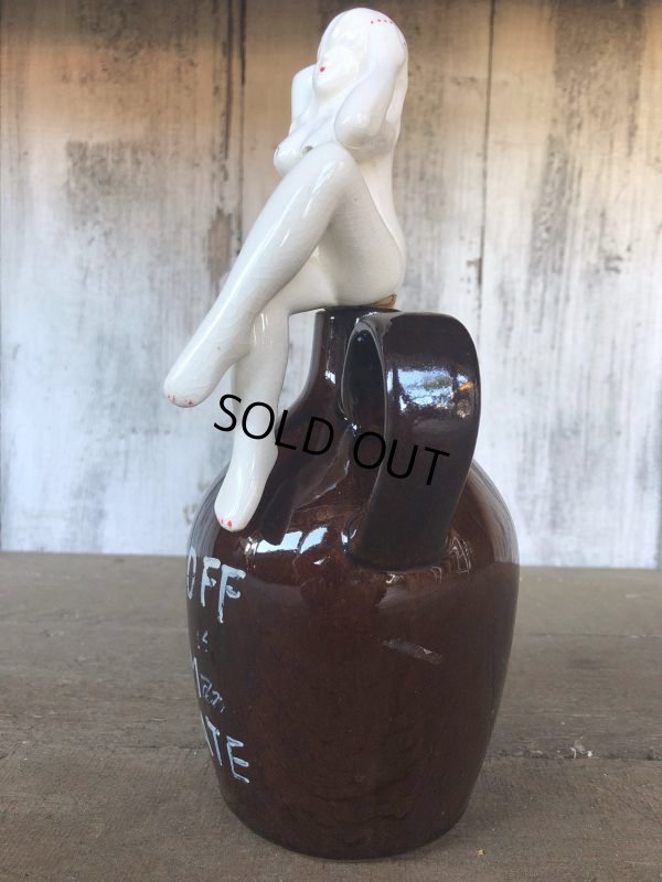 画像3: Vintage Japan Nude Naked Pin-up Girl Ceramic Decanter  Lay Off .. (B203)
