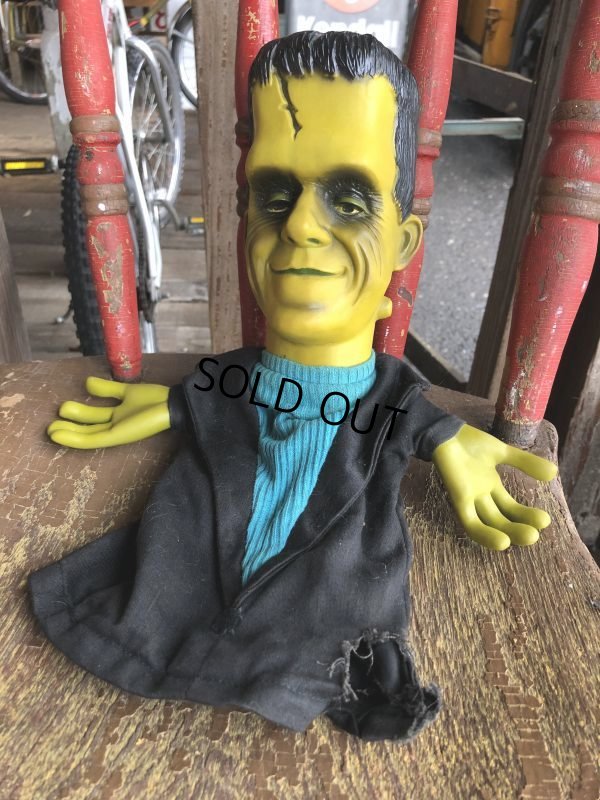 画像1: 60s Vintage Mattel The Munsters TV Show Herman Tanking Hand Puppet Doll (B216) 