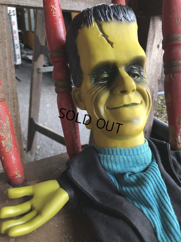 画像2: 60s Vintage Mattel The Munsters TV Show Herman Tanking Hand Puppet Doll (B216) 