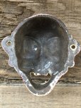 画像5: Vintage Drunk 4 Eyes Cast Iron Opener (B231)