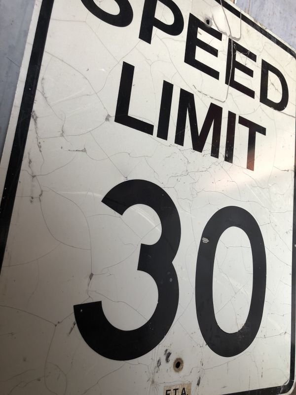 画像4: Vintage Road Sign SPEED LIMIT 30 (B314) 