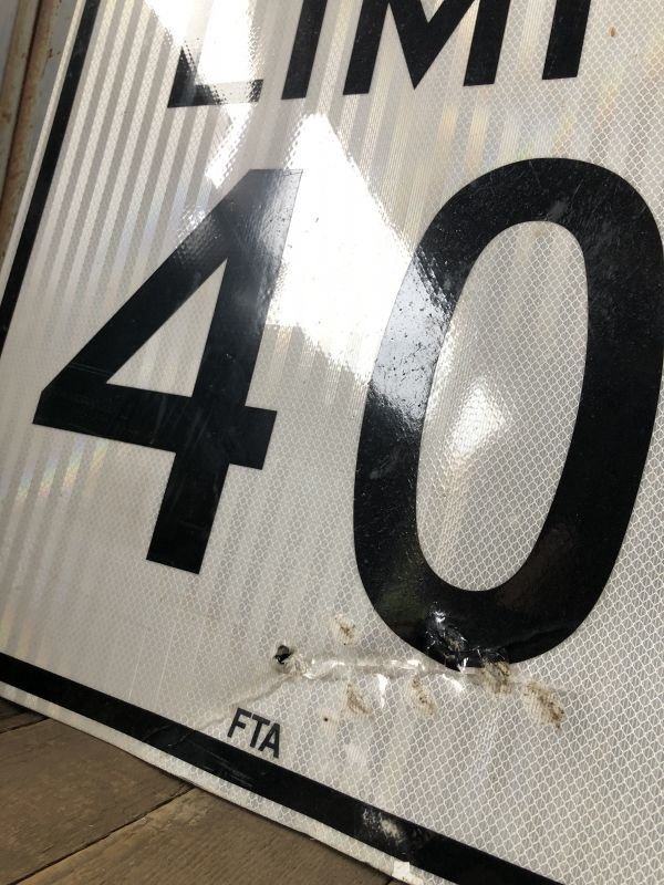 画像4: Vintage Road Sign SPEED LIMIT 40 (B325) 