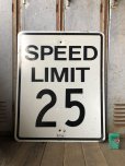 画像1: Vintage Road Sign SPEED LIMIT 25 (B305)  (1)