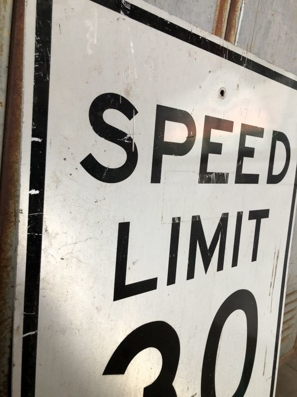 画像2: Vintage Road Sign SPEED LIMIT 30 (B318) 