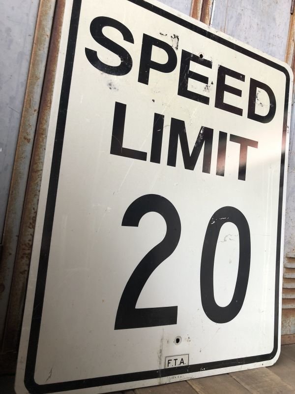 画像2: Vintage Road Sign SPEED LIMIT 20 (B300) 