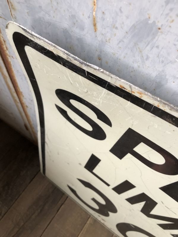 画像2: Vintage Road Sign SPEED LIMIT 30 (B314) 