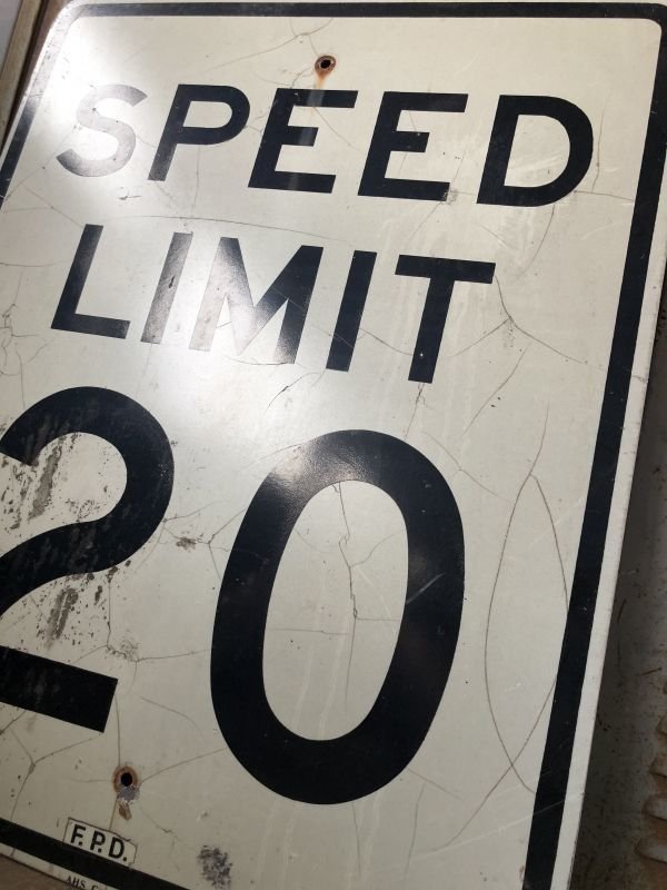 画像3: Vintage Road Sign SPEED LIMIT 20 (B295) 