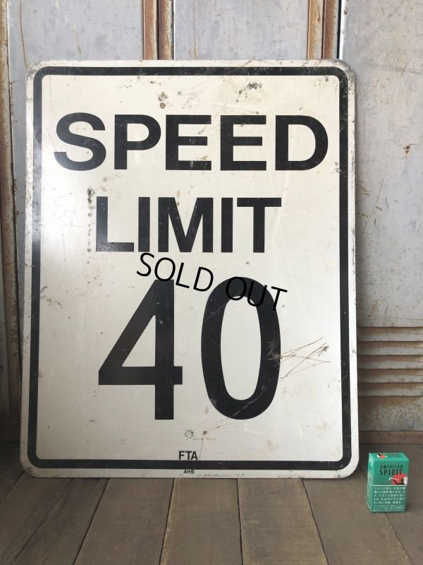 画像1: Vintage Road Sign SPEED LIMIT 40 (B323) 