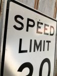 画像2: Vintage Road Sign SPEED LIMIT 30 (B317)  (2)