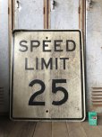 画像1: Vintage Road Sign SPEED LIMIT 25 (B301)  (1)