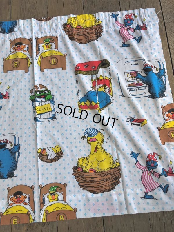 画像4: Vintage Sesame Street Fabric 100x76cm (B398)