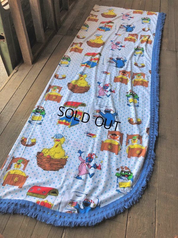 画像2: Vintage Sesame Street Fabric 180x210cm (B397)