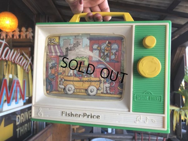 画像1: Vintage Sesame Street FP Music Box TV  (B396)