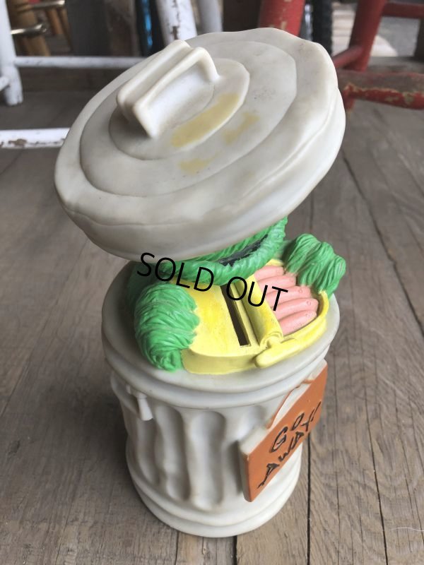 画像3: Vintage Sesame Street Oscar Bank (B395)