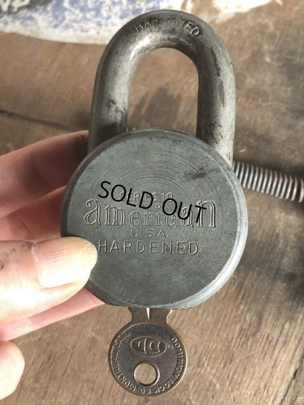 画像9: Vintage American Lock Co Series 10 Hardened Padlock (B402)