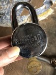 画像9: Vintage American Lock Co Series 10 Hardened Padlock (B404)
