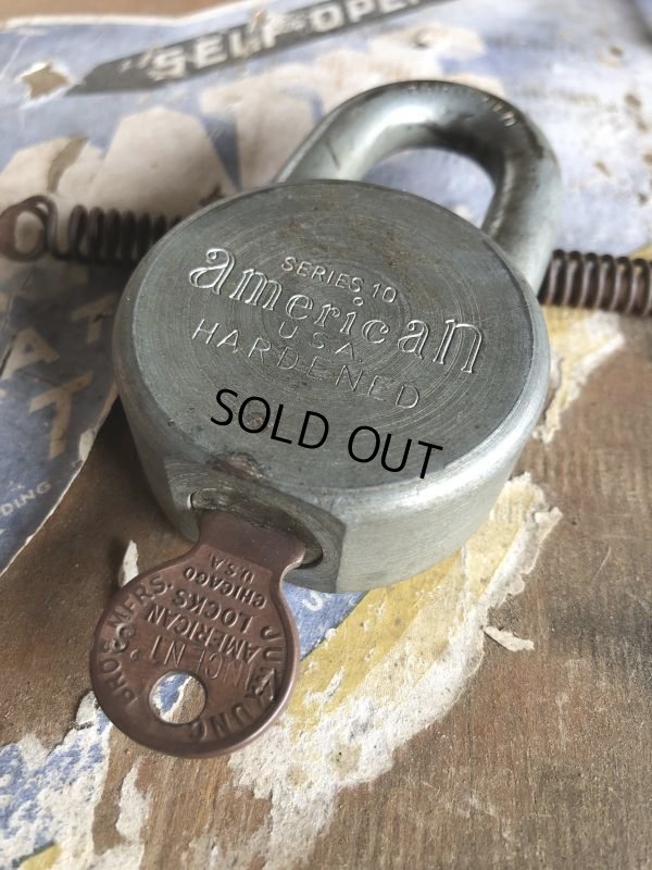 画像2: Vintage American Lock Co Series 10 Hardened Padlock (B403)