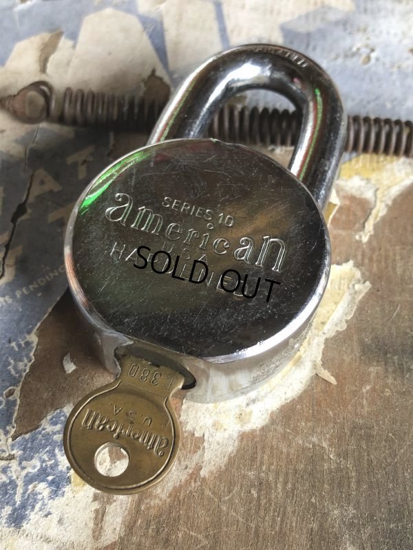 画像2: Vintage American Lock Co Series 10 Hardened Padlock (B404)