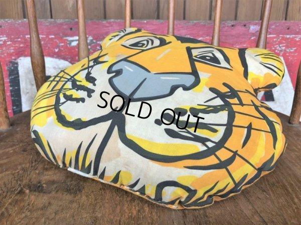 画像6: 60s Vintage Esso Exxon Friends Of The Tiger Pillow Cushion (B416)