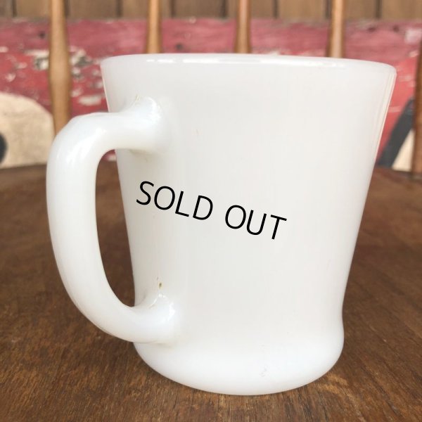 画像4: Vintage Fire King EXXON Esso Tiger D handle Mug (B414)