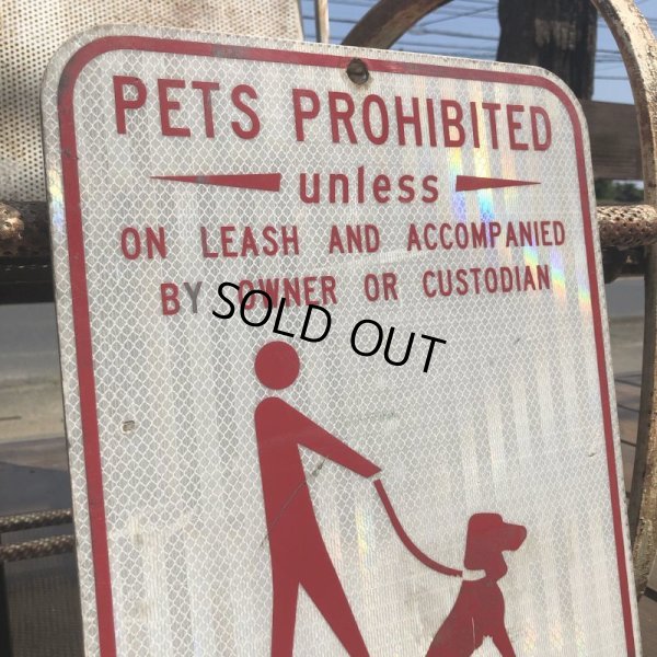 画像2: Vintage Road Sign PETS PROHIBITED (B452) 